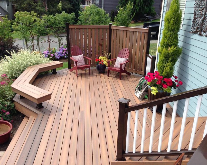 Garden deck with seating